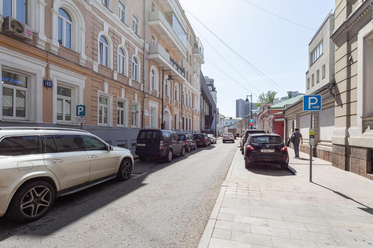 Ferienwohnung Standard Brusnika Arbat Moskau Exterior foto